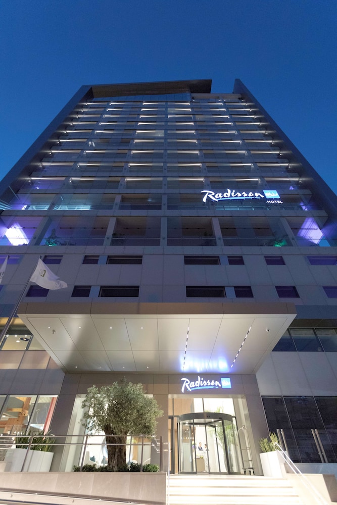 Radisson Blu Hotel Larnaca in LARNACA