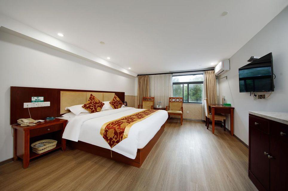 SUPERIOR, DOUBLE BED
