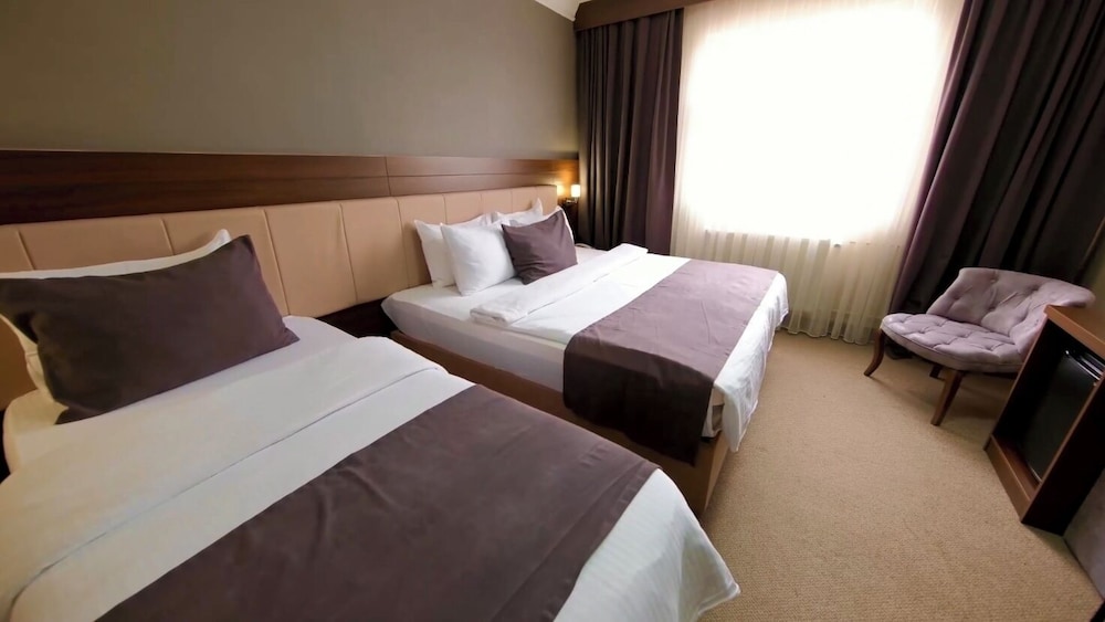 Sapran Deluxe Hotel 17/50