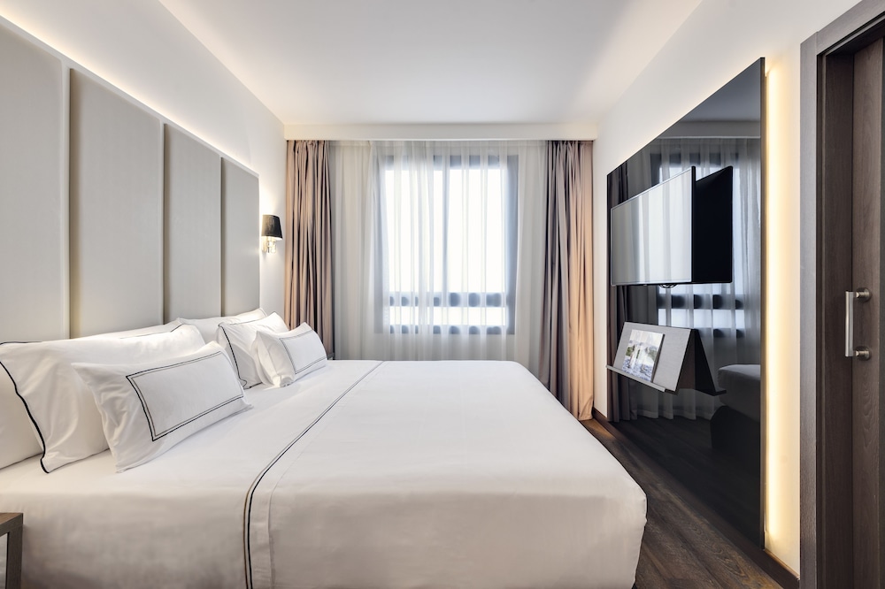 Melia Madrid Serrano 13/71