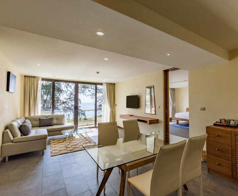 CORIACEA BOUTIQUE RESORT 38/63