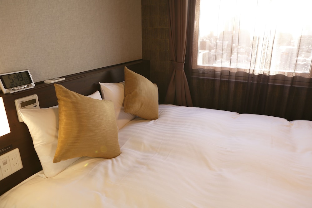 Dormy Inn Premium Namba 11/32