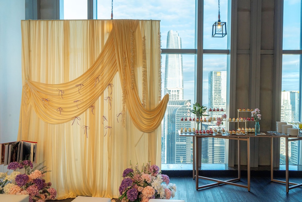 Futian Shangri-La Shenzhen 6/70