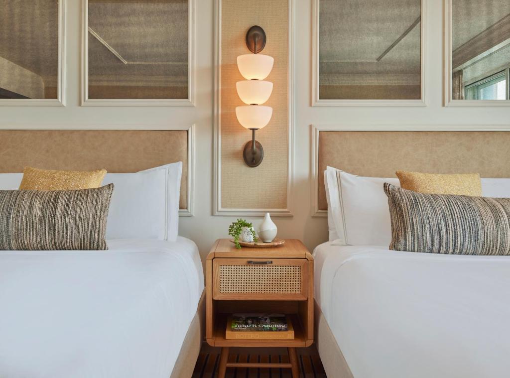 Room, 2 Beds, Ocean View