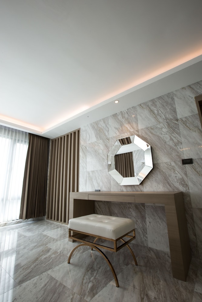 Arte Hotel 39/75