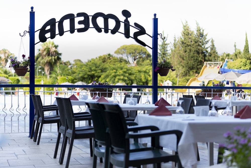 Simena Comfort Hotel 33/55