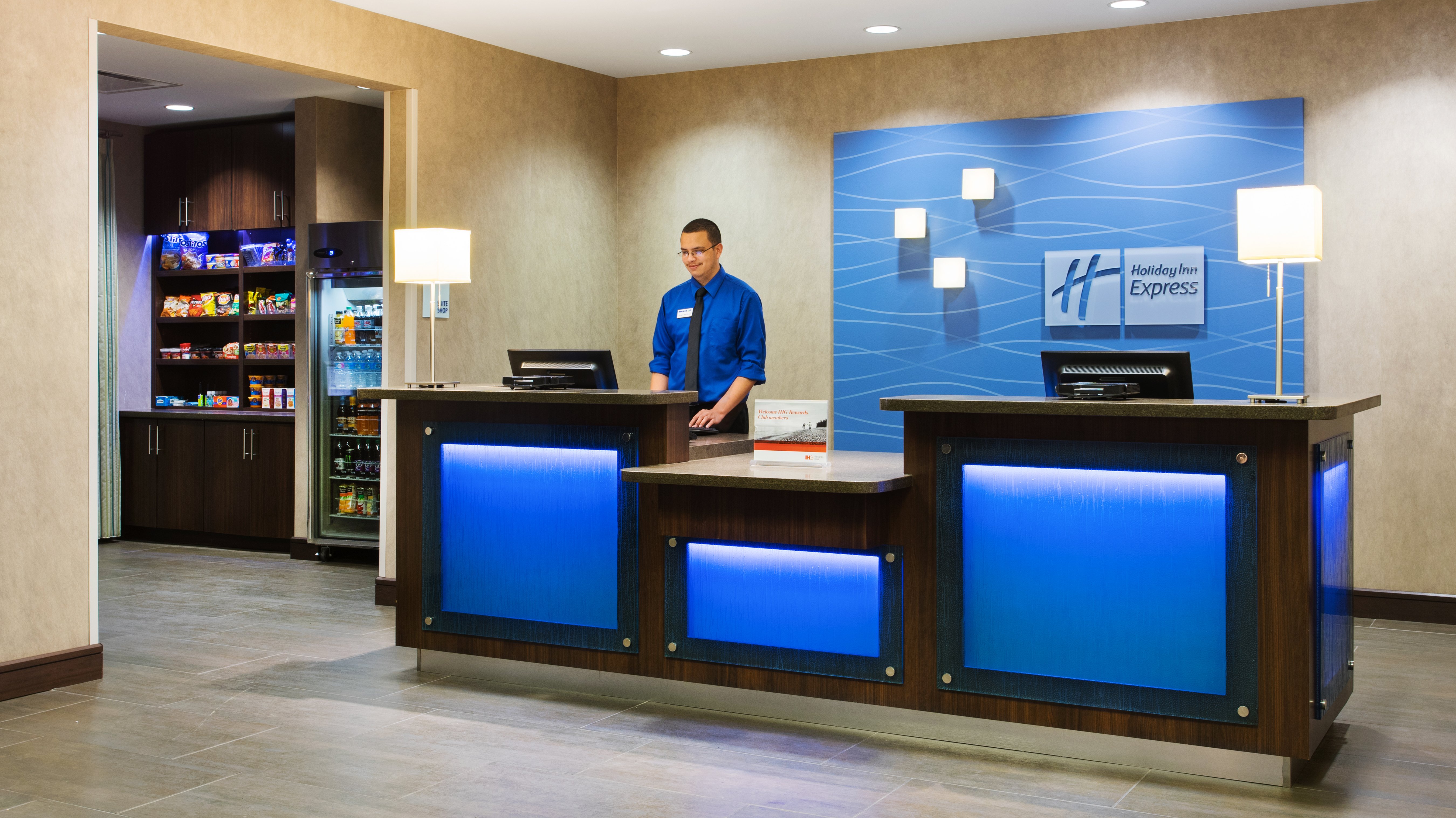 Holiday Inn Express & Suites Midland South I-20 13/69