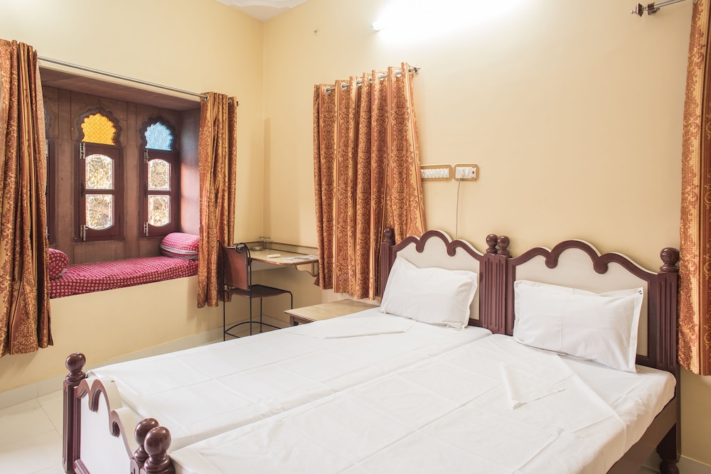 JEE RI HAVELI 19/50