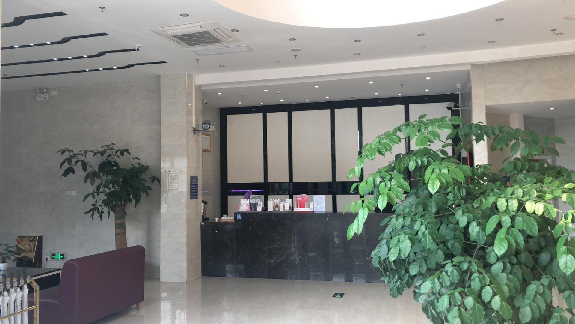 Lavande Hotel 9/40