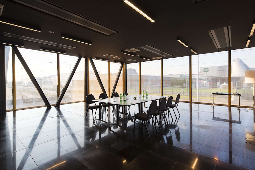 NH Milano Fiera 24/40