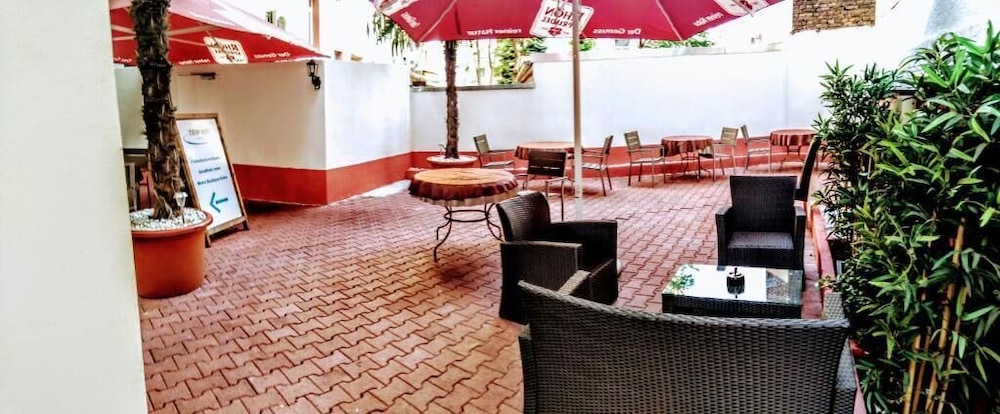 Hotel Little Paris 44/59