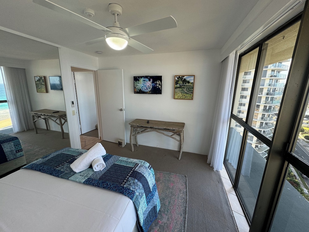 Norfolk Luxury Beachfront Apartments 20/74