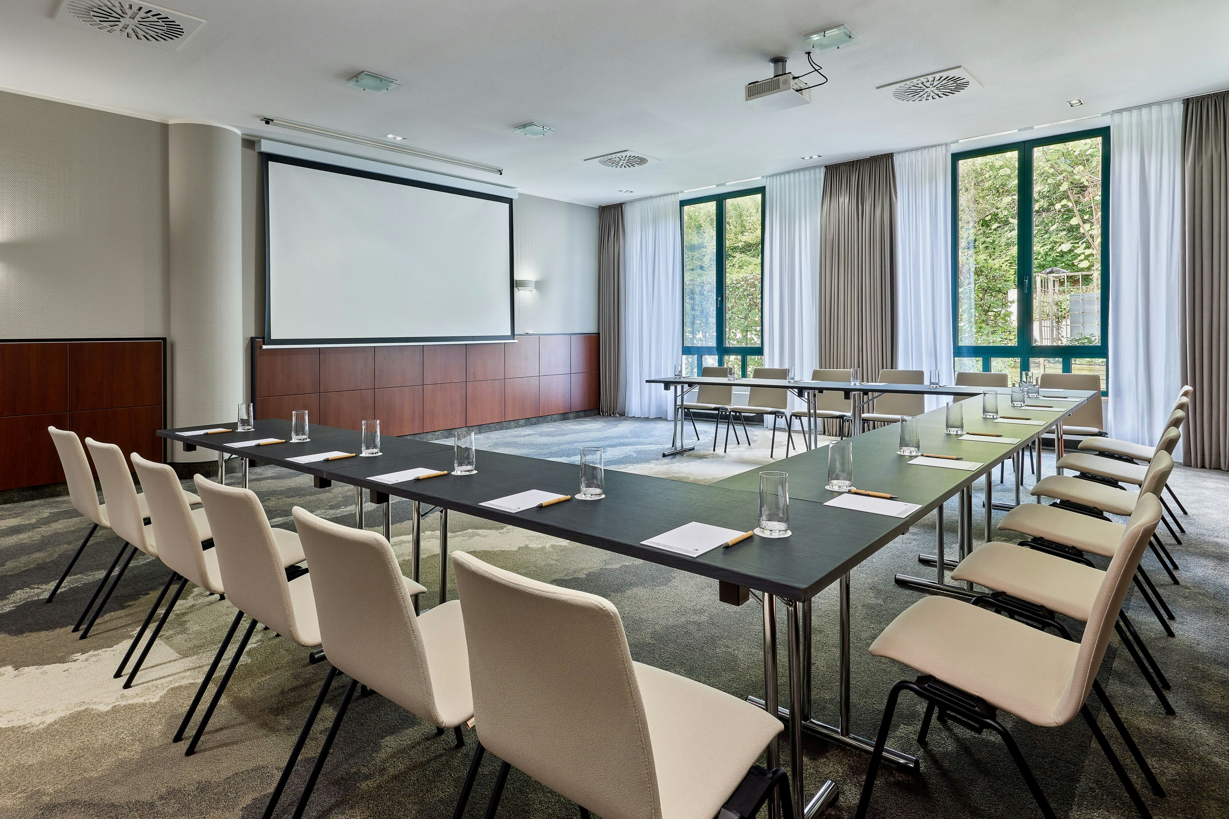 Munich Airport Marriott Hotel 72/80