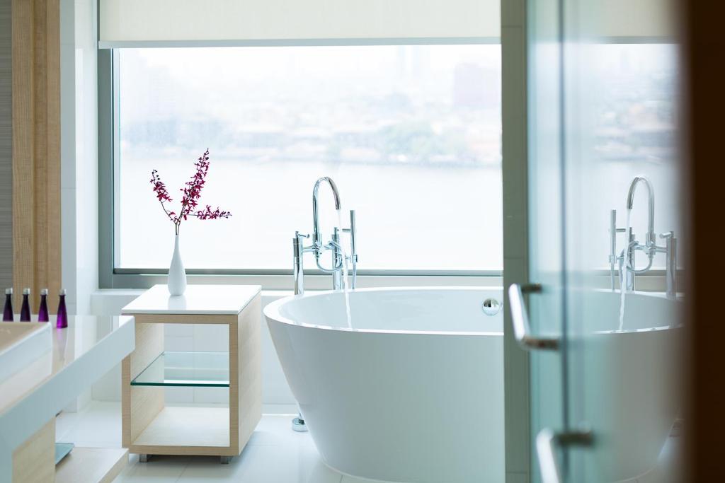 Avani, Junior Suite, Panoramic River View
