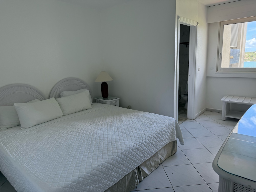 Sapphire Beach Club and Resort 13/50