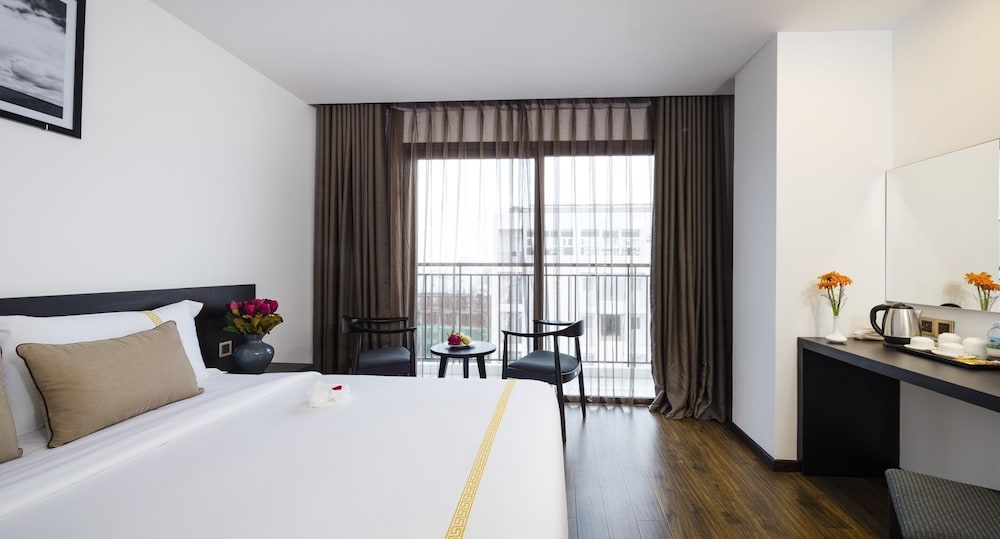 Meriton Hotel 16/100