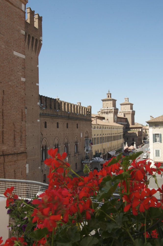 Torre Della Vittoria Hotel 44/50