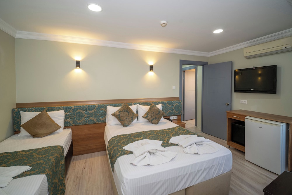 SIMPER HOTEL 21/50