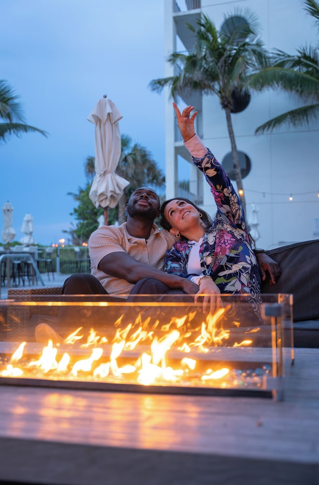 Costa d'Este Beach Resort & Spa in VERO BEACH - FL