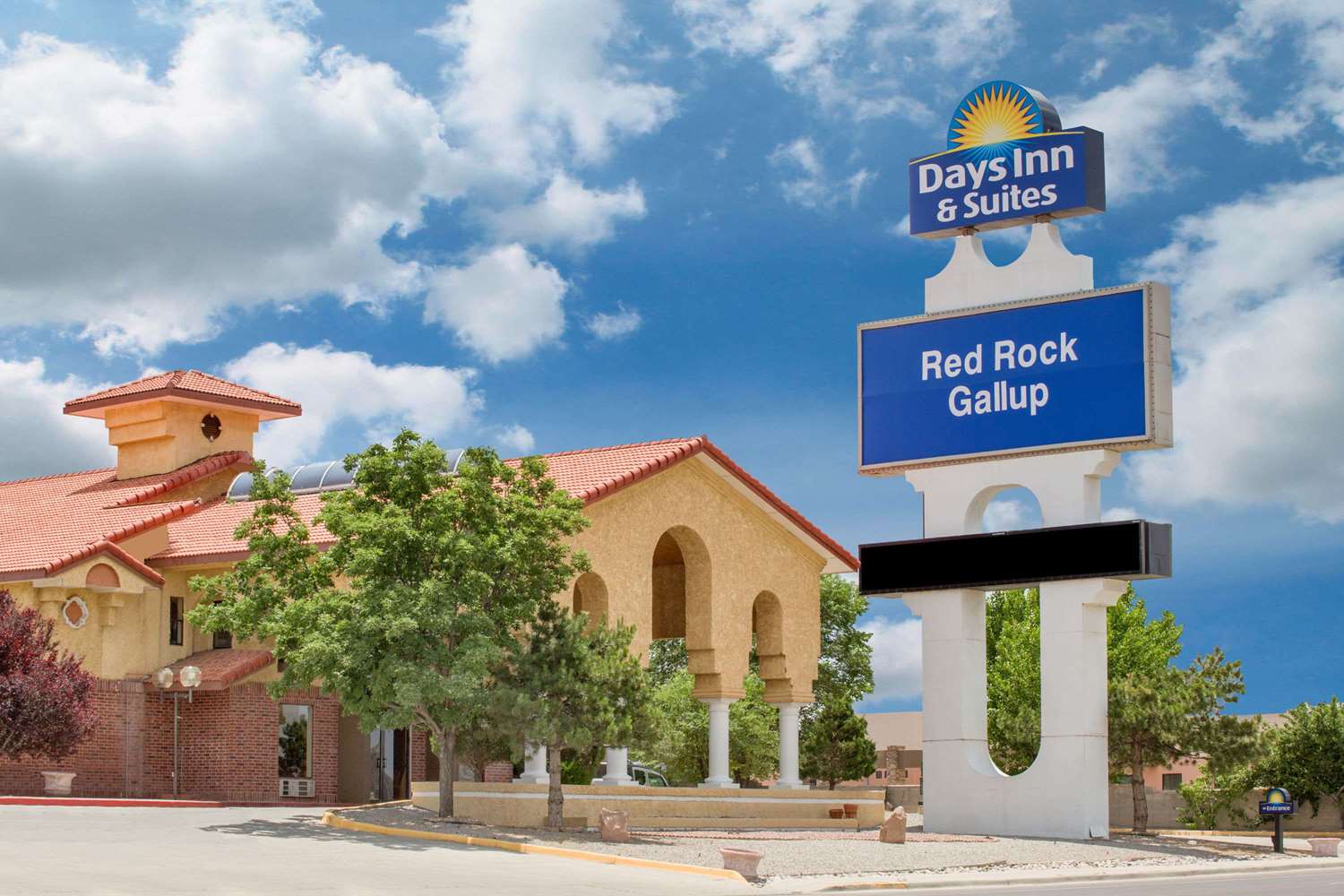 Days Inn & Suites by Wyndham Red Rock-Gallup 1/20
