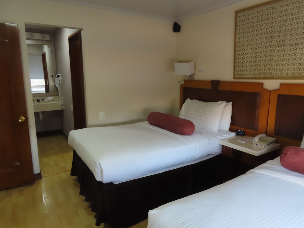 Hotel Lancaster House Suites 28/74