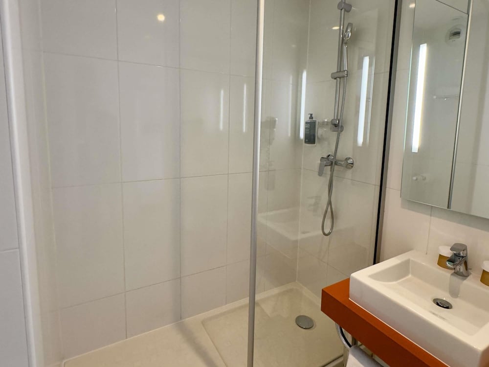 Ibis Styles Bordeaux Saint Medard 46/50