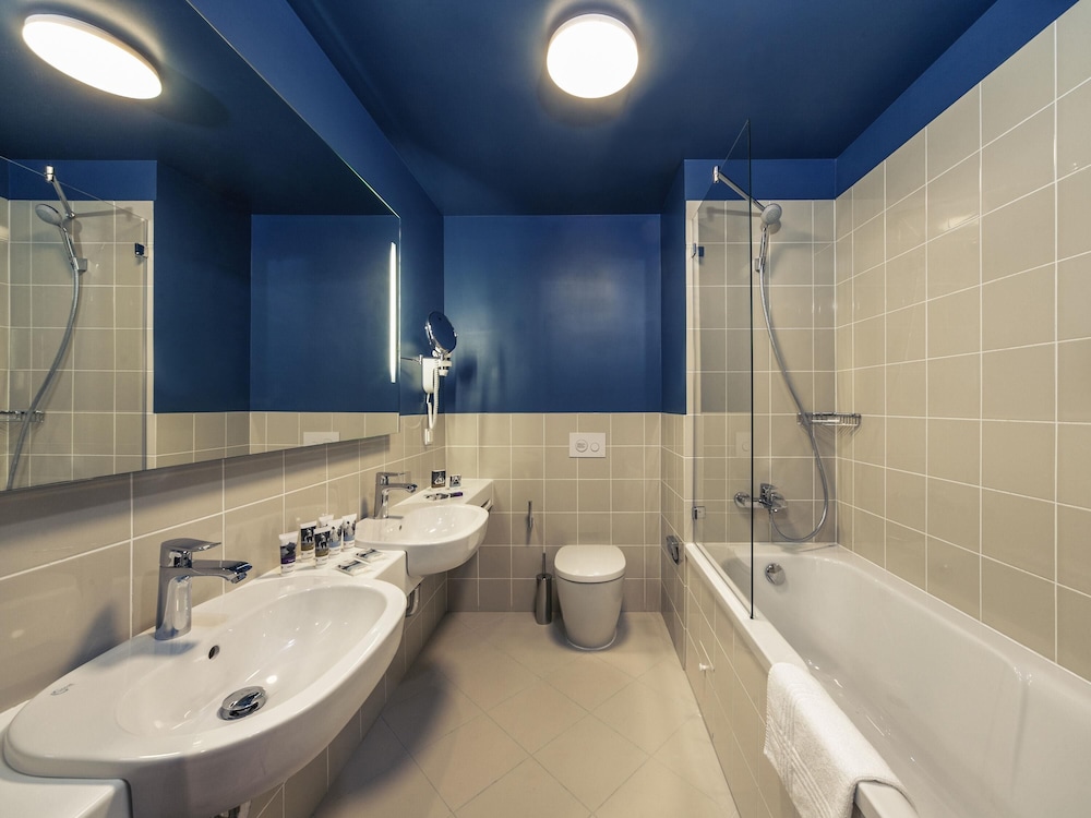 Mercure Riga Centre 65/65