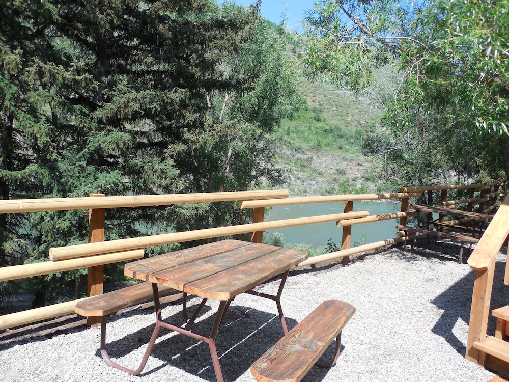 Snake River Park KOA and Cabin Village 4/63