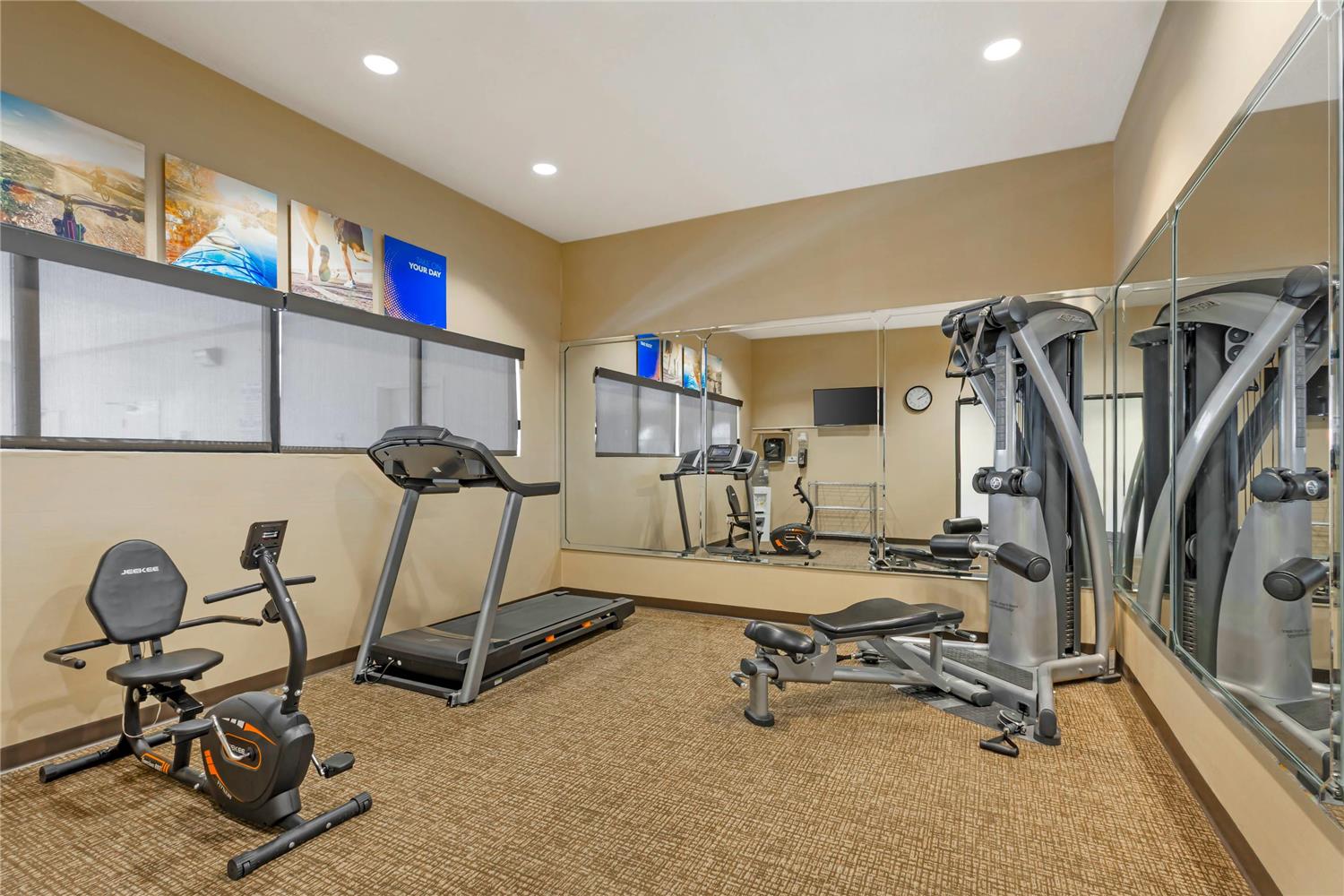 Comfort Inn & Suites Socorro, NM 21/38
