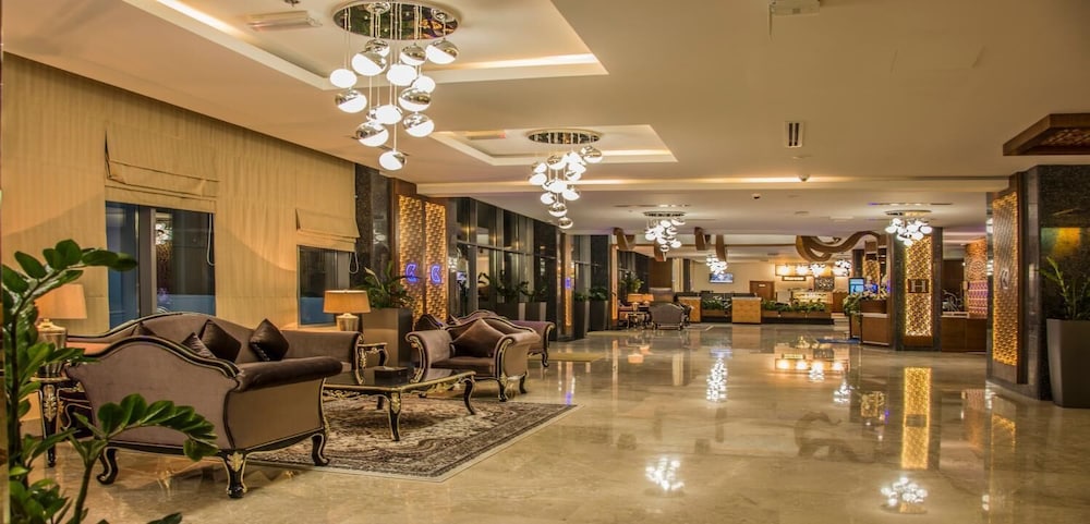 Golden Tulip Headington Ruwi Hotel 11/80