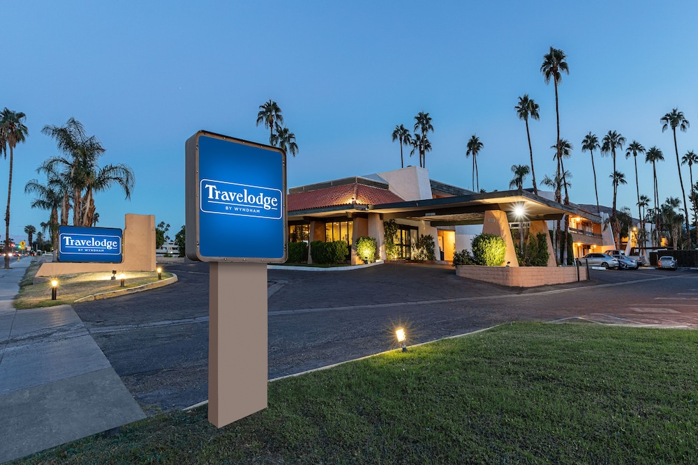 Travelodge By Wyndham Palm Springs 30/41
