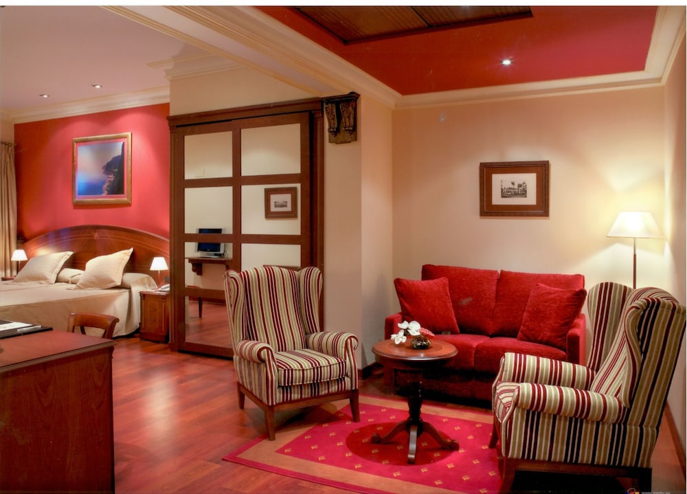 Hotel Palacio De La Magdalena 17/33