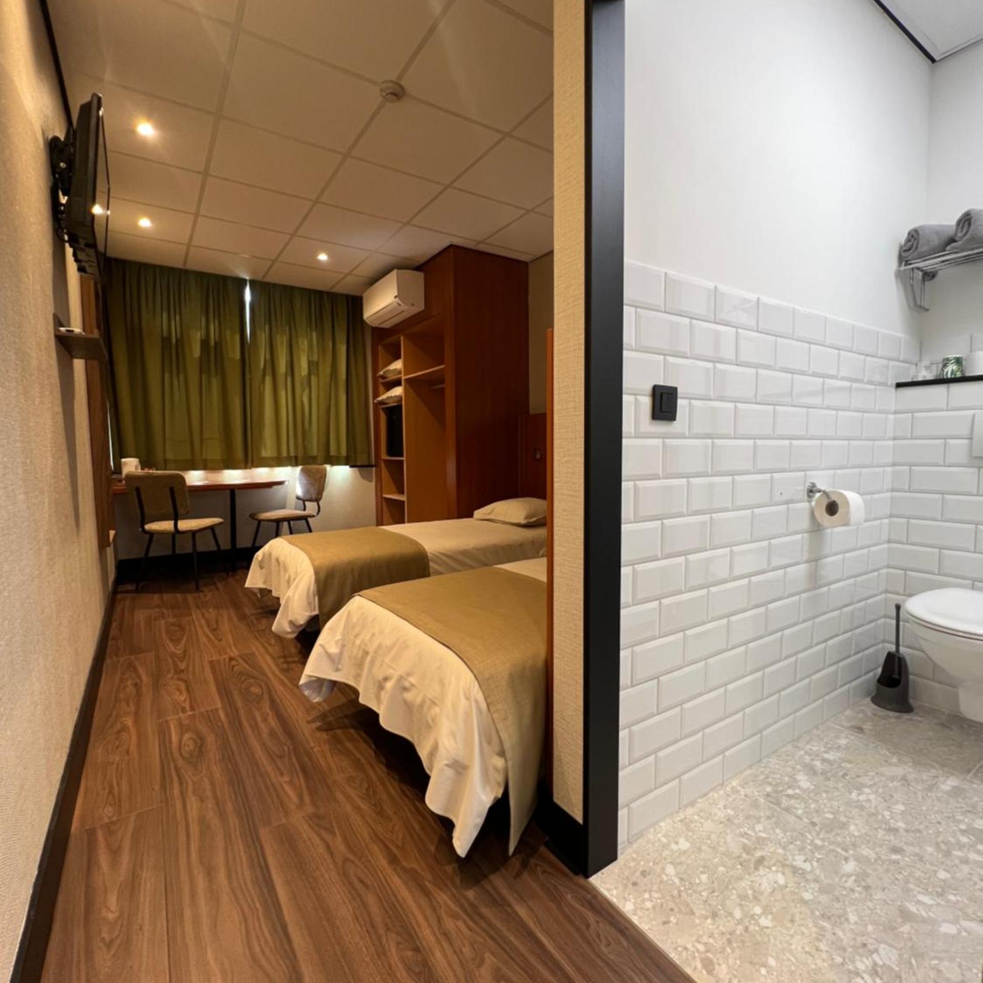 Hotel De Venne 25/50
