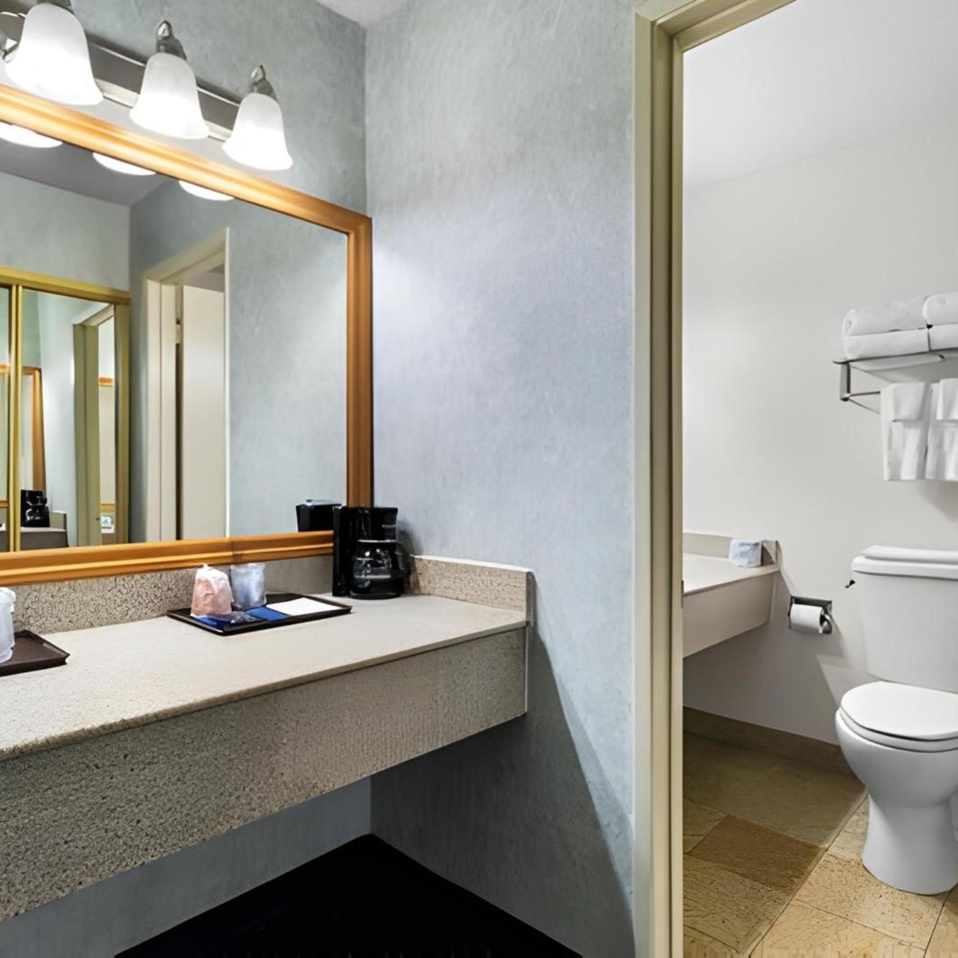SureStay by Best Western Bakersfield Central 53/60