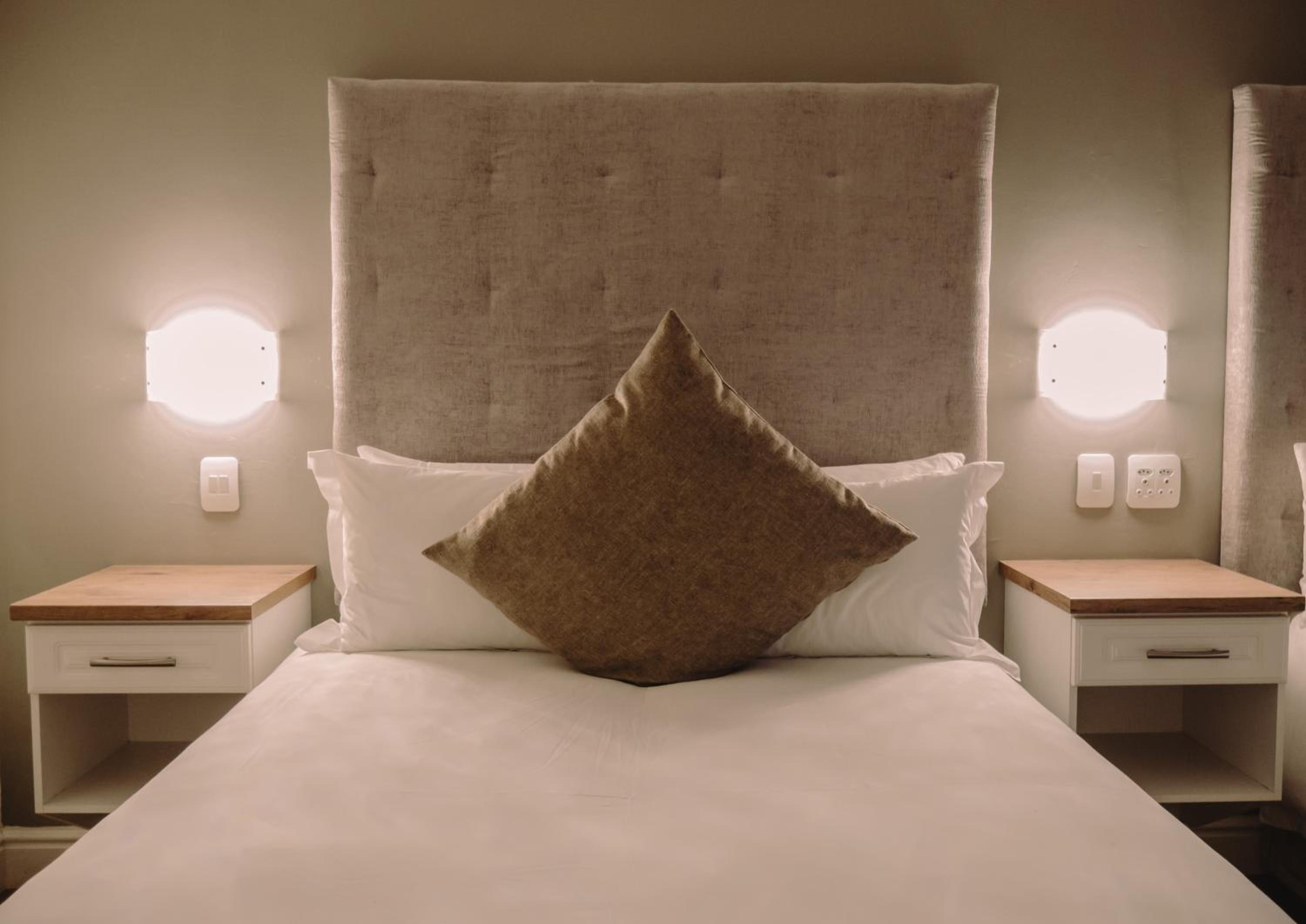 HERMS Restaurant & Boutique Hotel 9/23