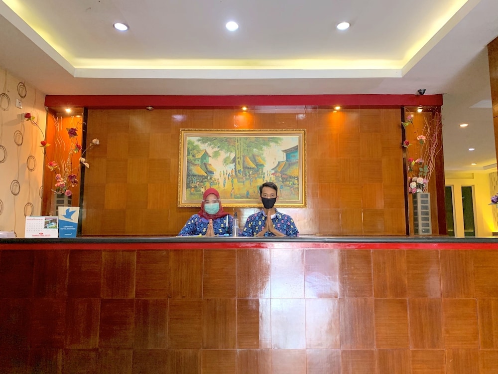 Parma City Hotel (ex. NIDA Rooms Tampan SM Amin) 3/32