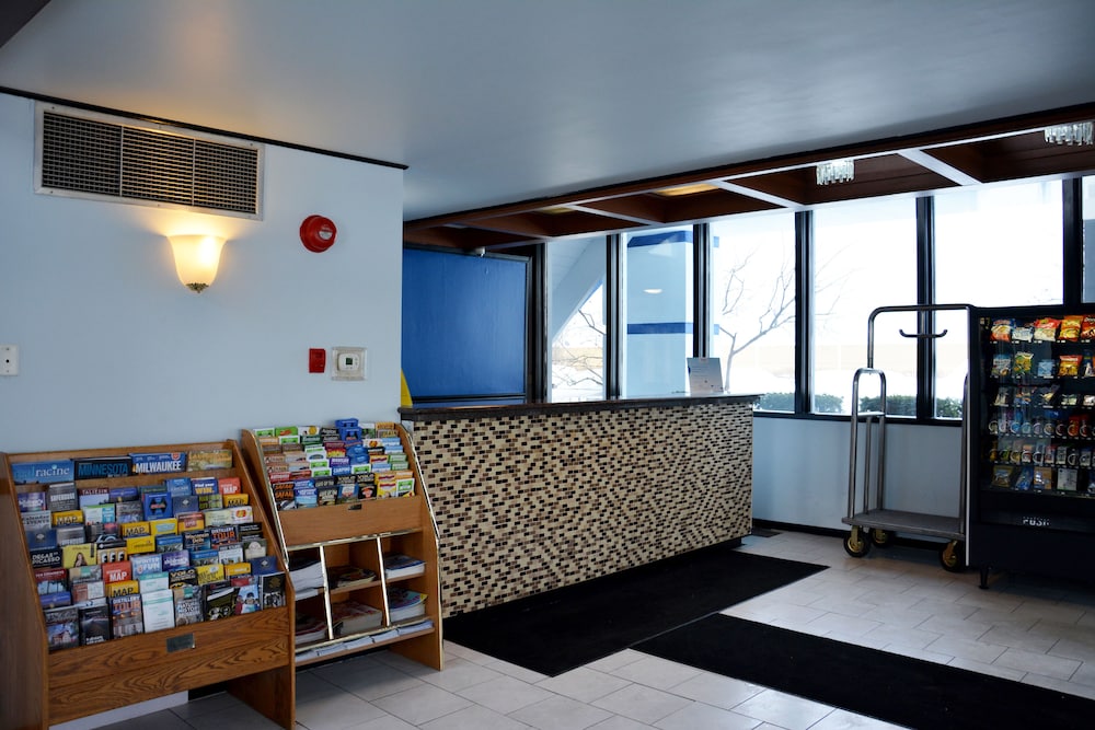Travelodge By Wyndham Milwaukee 29/50