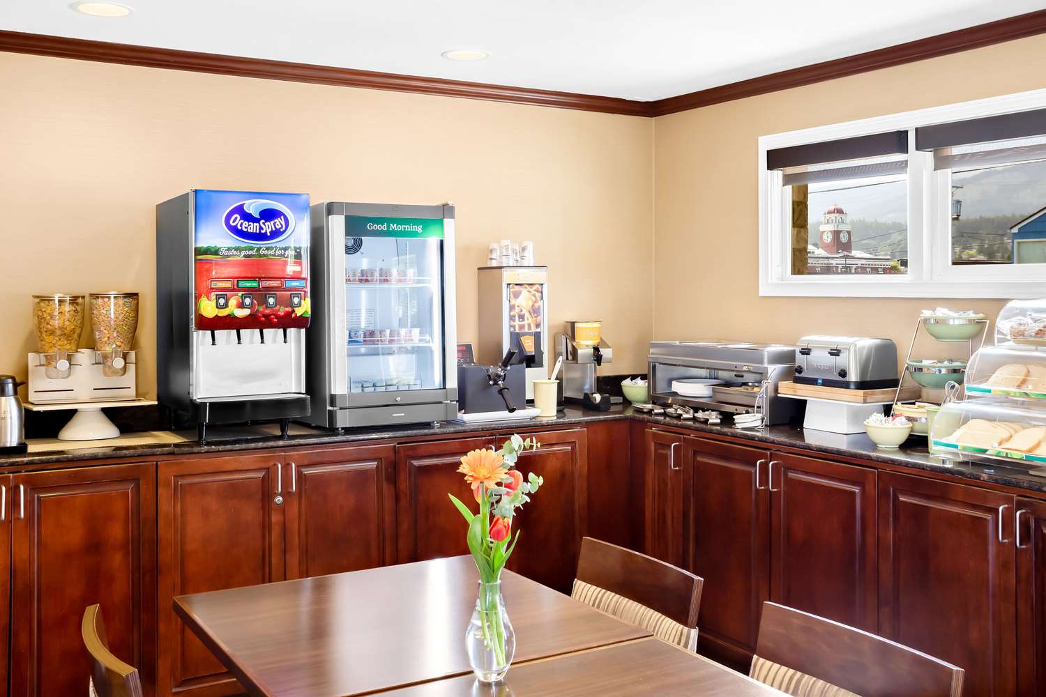 Quality Inn Port Angeles - near Olympic National Park 8/12