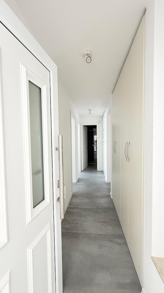 VILLA ZANIC 8/50