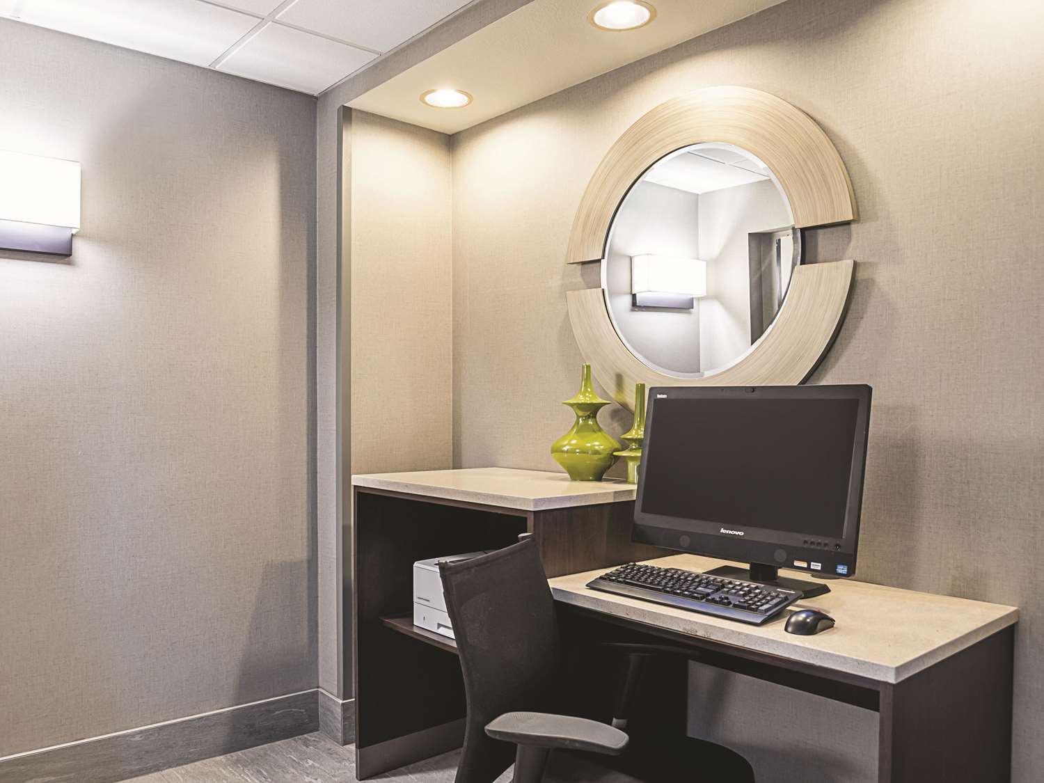 La Quinta Inn & Suites by Wyndham Phoenix Chandler 34/41