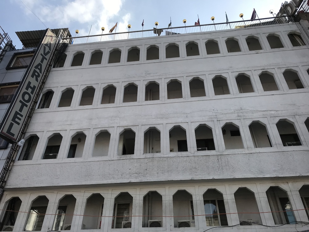 Hotel Avtar At New Delhi Railway Station 3/50