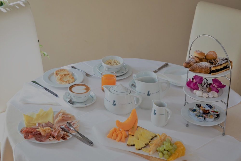 Hotel Lalla Beauty And Relax 54/63