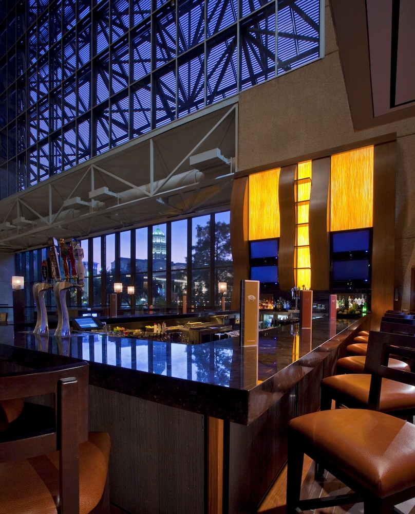 Hyatt Regency San Antonio Riverwalk 63/83