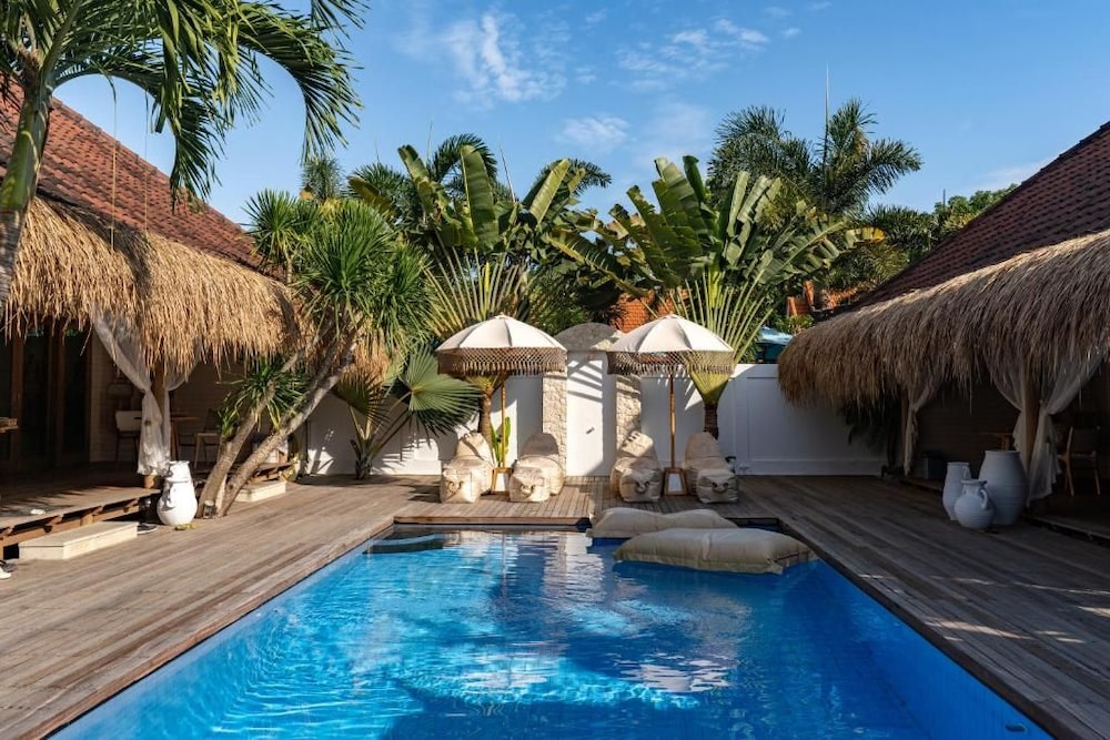 Castaway Resort 29/48