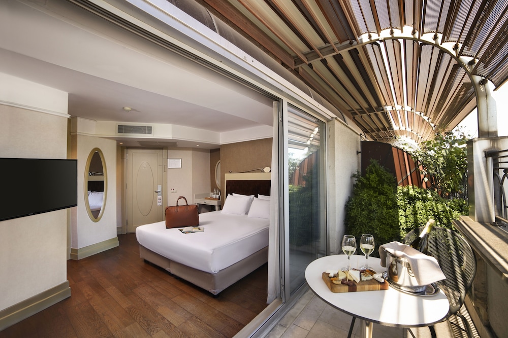 Faros Old City Hotel 41/72