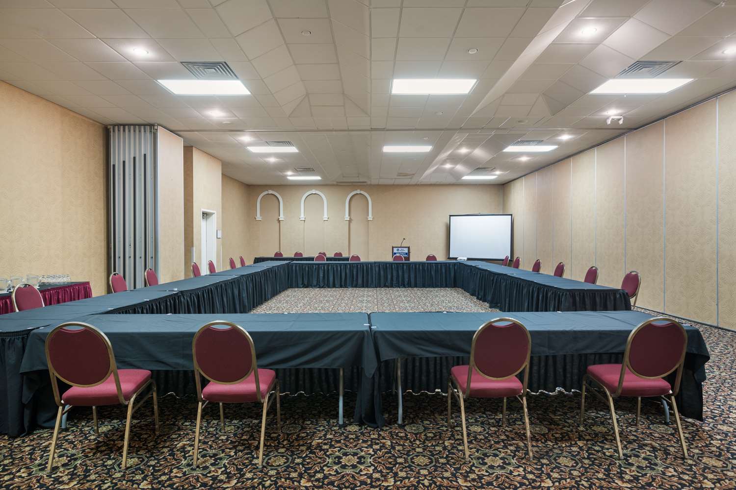 Best Western Glengarry Hotel 38/44