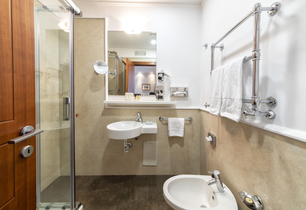 Hotel Palazzo Turchini 75/77