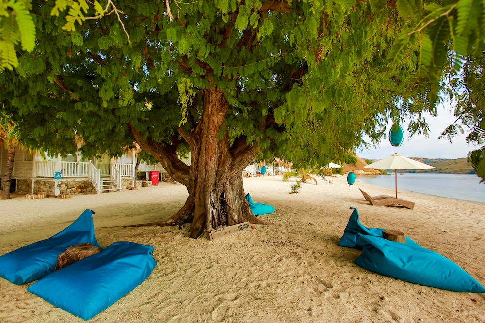 Sudamala Resort Seraya Flores 56/65