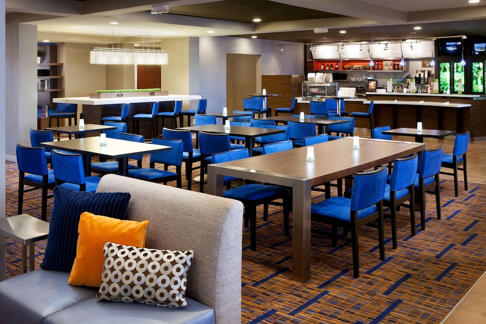 Sonesta Select Las Vegas Summerlin 53/55