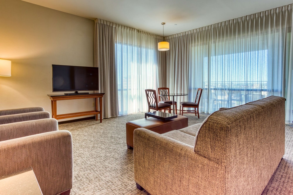 Drury Plaza Hotel San Antonio Riverwalk 28/43